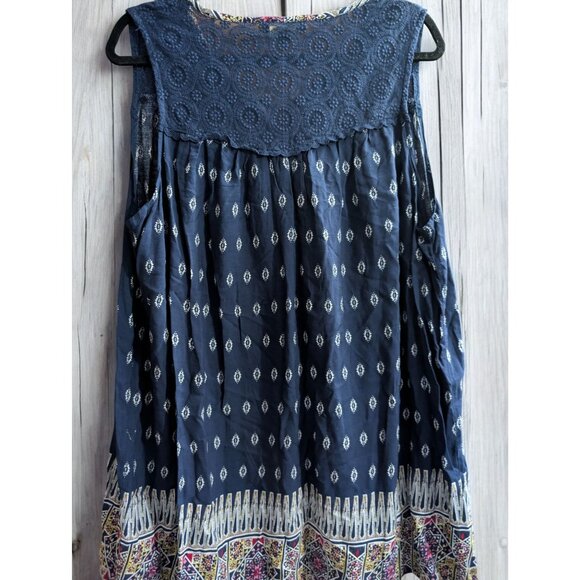 Suzanne Betro Navy Sleeveless Tunic Top Plus Size 2X XX Crochet Lace Shirt Boho - Picture 2 of 10
